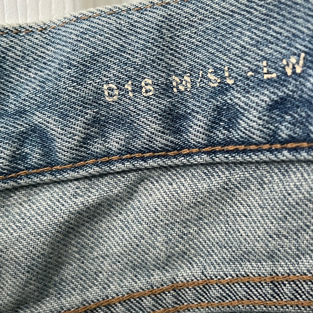 Saint Laurent Slim Fit Jeans — Light Fall Blue (Size 27, BNWT) - Picture 5 of 9